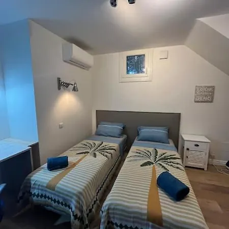 Super Cosy Patio Vakantiehuis Villeneuve-Loubet